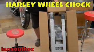 HARLEY DAVIDSON WHEEL CHOCK REVIEW for any bike [upl. by Tyre]