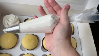 Basic piping  how to hold and use a piping bag and tips [upl. by Edasalof]