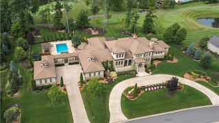 671 Club Dr Aurora Ohio  Barrington Estates [upl. by Rosella579]