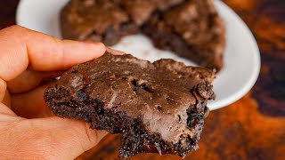 Air Fryer Protein Fudge Brownie  High Protein Low Calorie amp Only 8 Minutes to Make [upl. by Had935]