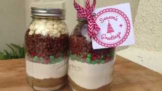 How to Make Cookies in a Jar  Easy and Affordable DIY Gift [upl. by Seel]