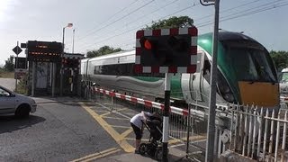 Level Crossing  Merrion Road Dublin [upl. by Rangel]