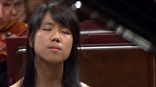 Kate Liu – Piano Concerto in E minor Op 11 final stage of the Chopin Competition 2015 [upl. by Aizan]