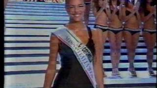 Cristina Chiabotto  Presentazione Miss Italia 2005 [upl. by Nassi300]