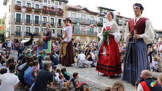 Gigantes y cabezudos  Erraldoi eta buruhandiak  Hondarribia 6 septiembre 2019  Txingudi Online [upl. by Nerine605]