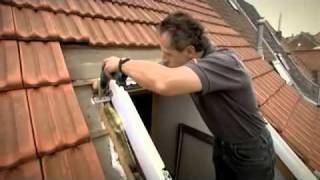 How to replace an old VELUX Roof Window in a tiled roof [upl. by Reina]