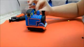 How to make a Thomas The Tank Engine topper  tutorial [upl. by Eatnuahs]