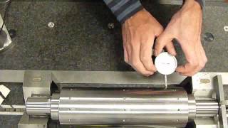 Measuring Total Runout Using a Dial Gauge [upl. by Kinata]