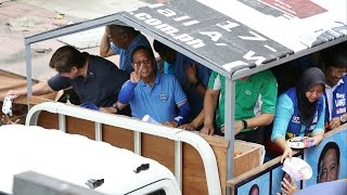 Binay camp denies snubbing Tondo [upl. by Dralliw]