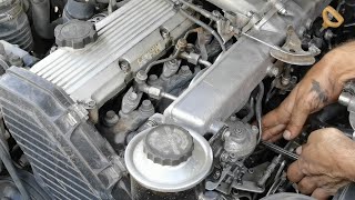 Toyota Land Cruiser 100 series 42 turbo diesel 1HDFTE engine start up  rev sound [upl. by Litsyrk954]