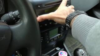 Fiat Stilo How to remove radio whit one hand [upl. by Anirav420]