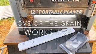 Changing blades knives on Delta 22540 type II 12” box planer [upl. by Asirehc]