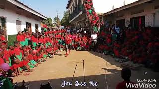 Young girl surprising Rhoda K with singing WANAAZA from the introduction to the end without music [upl. by Megdal]