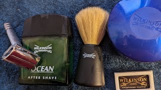 Klassische Nassrasur mit Wilkinson Sword VINTAGE Classic Rasierhobel [upl. by Panaggio]