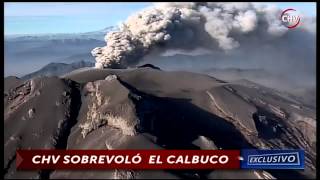 Exclusivo sobrevuelo a volcán Calbuco reveló cambios en su estructura  CHV Noticias [upl. by Ahsas536]