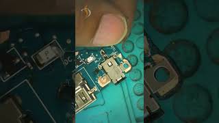 Fix a broken charger port in under 30 seconds 🤯⏰ iphone iphonefix [upl. by Irim927]