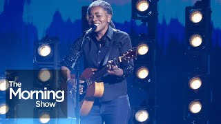 Grammy Awards 2024 Guitar used during iconic Tracy Chapman performance had Canadian roots [upl. by Odlaner14]