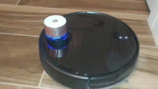 R2D2 sounds from your robot vacuum [upl. by Eigram]