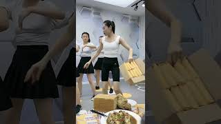 Lets all lose weight by eating grain bread and following the Chinese diet diet dance [upl. by Rebhun]