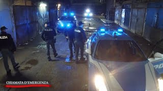 Nel cuore di Scampia i controlli della Polizia  Chiamata di emergenza 09032024 [upl. by Enelrahc]