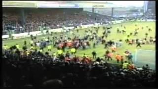 Football Hooligans  Man City v Tottenham  1993 [upl. by Haliehs295]