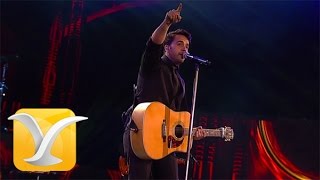 Luis Fonsi Gritar Festival de Viña 2015 [upl. by Reynold735]