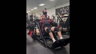 BRUTAL LEG DAY  CYBEX HACK SQUAT AT HALO GYM  GYM PIN [upl. by Bailey]