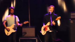 Scout Niblett  Kiss  live Hamburg Kampnagel 20130601 [upl. by Nagud]