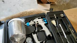 Devilblss startingling auto paint spray gun review [upl. by Anoerb]