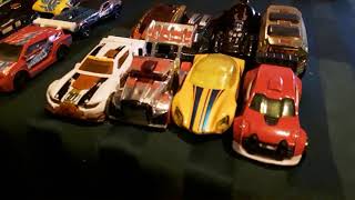 Hot Wheels 4 LANE ELIMINATION RACE Pt 1 Race  Choose your Ride [upl. by Aehsat]