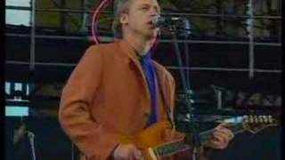 Dire Straits amp Clapton  Money for nothing Knebworth 90 [upl. by Melantha]