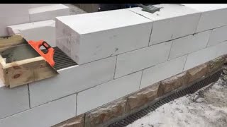 Aerated autoclaved concrete blocks installation [upl. by Attesor]