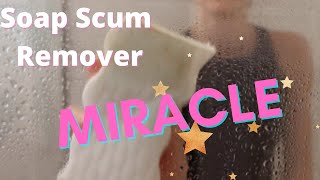 HOW TO CLEAN SOAP SCUM OFF SHOWER GLASS  SHOWER DOORS  TIPS amp HACKS  NONTOXIC [upl. by Dyan]