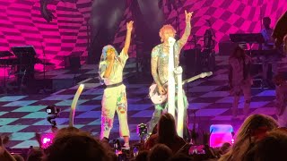 Machine Gun Kelly and Willow  Emo Girl  Cleveland Ohio  Live 2022 [upl. by Eiffub]