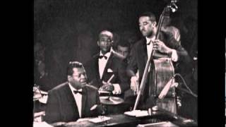 Oscar Peterson  Hymn To Freedom [upl. by Gustave]