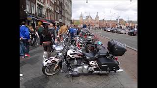 Nieuwe en oude motoren in Amsterdam Harley Davidson BMW Honda zijspan en meerrr [upl. by Prochora690]