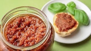 PESTO di POMODORI SECCHI Ricetta [upl. by Erinn]