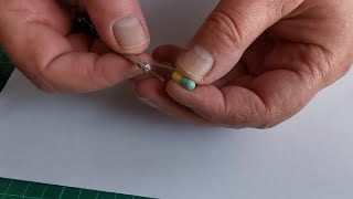 How to split  delid a capsule [upl. by Treblah]