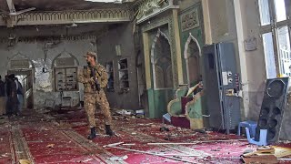 Viele Tote bei Explosion in Moschee in Pakistan  AFP [upl. by Sproul]