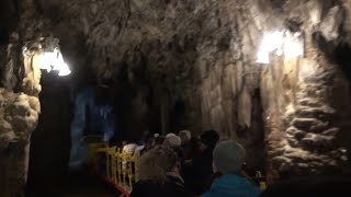 ► Slovénie  Un train dans une grotte  Postojna Cave [upl. by Atirabrab]