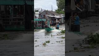 Longtail boat in Vietnam [upl. by Caldeira]