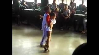 increíble salsa cali  Colombia niños de 5 años salsa brava  impactante [upl. by Hi34]