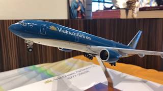 VIETNAM AIRLINES B777 JC WINGS [upl. by Kiran848]