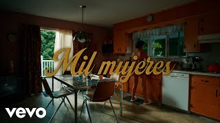 Rauw Alejandro  Mil Mujeres Lyric Video [upl. by Gnart67]