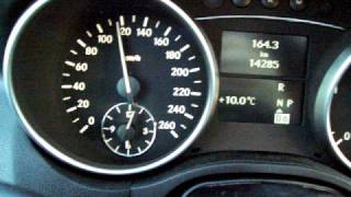 Mercedes ML320 CDI Acceleration 80160 kmh [upl. by Annyahs]