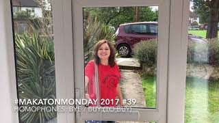 Singing Hands MakatonMonday 2017 39  Homophones BYE  BUY  in Makaton [upl. by Jeraldine]