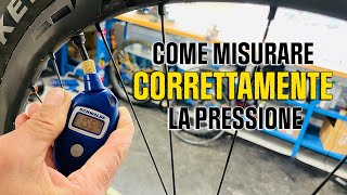 Come misurare correttamente la pressione delle gomme [upl. by Leonelle345]