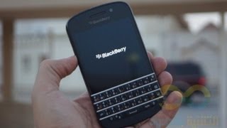 نظره شامله على الهاتف المحمول BlackBerry Q10 [upl. by Suivatnom747]