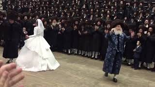 Bobover Rebbe Dancing Mitzvah tantz At His Sons Weding  8 Sivan 5778 [upl. by Gamal208]