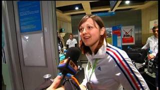 Championnat du monde de handball féminin  retour des Bleues en France [upl. by Jarid655]